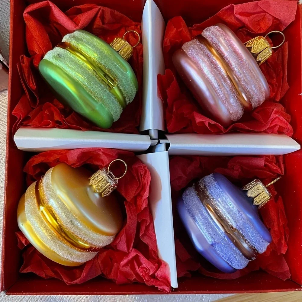 Max Glass, set of 4 pastel macarons, handmade in Poland